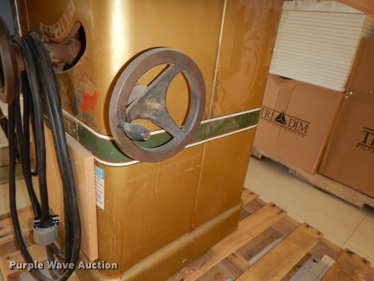 image for item FY9459 Powermatic 66 table saw