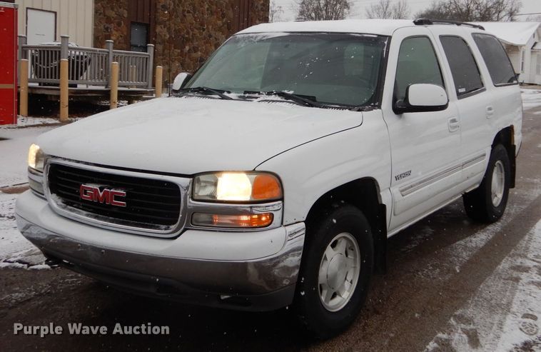 image for item GC9475 2004 GMC Yukon SUV