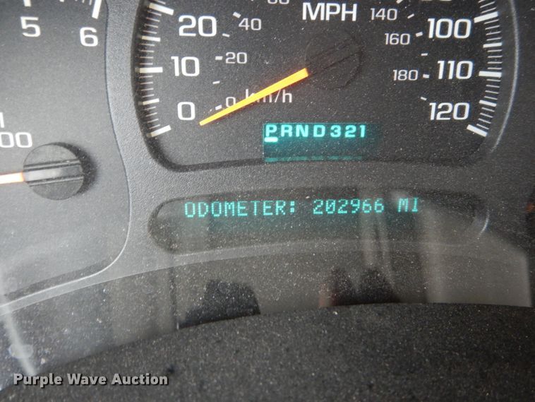 image for item GC9475 2004 GMC Yukon SUV