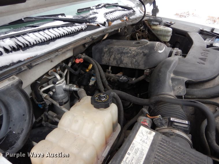 image for item GC9475 2004 GMC Yukon SUV