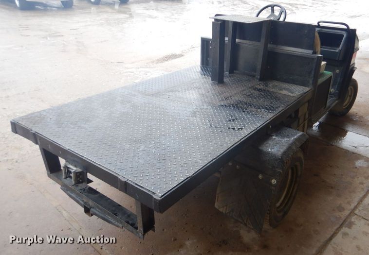 image for item GD9067 1999 Cushman Spraytek utility vehicle