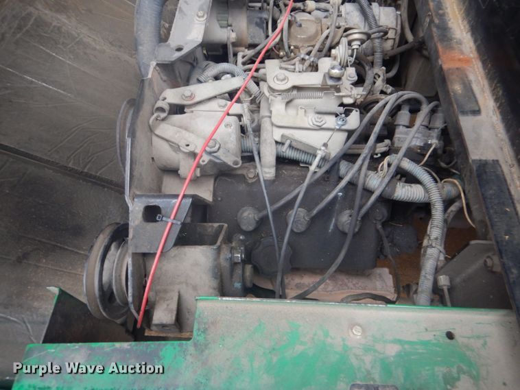 image for item GD9067 1999 Cushman Spraytek utility vehicle