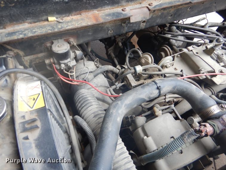 image for item GD9067 1999 Cushman Spraytek utility vehicle