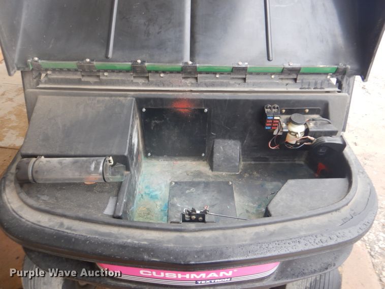 image for item GD9067 1999 Cushman Spraytek utility vehicle