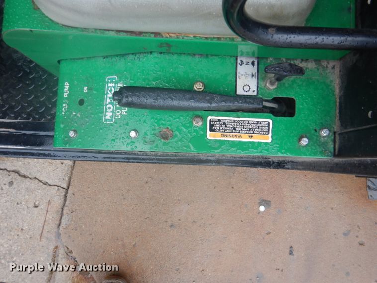 image for item GD9067 1999 Cushman Spraytek utility vehicle