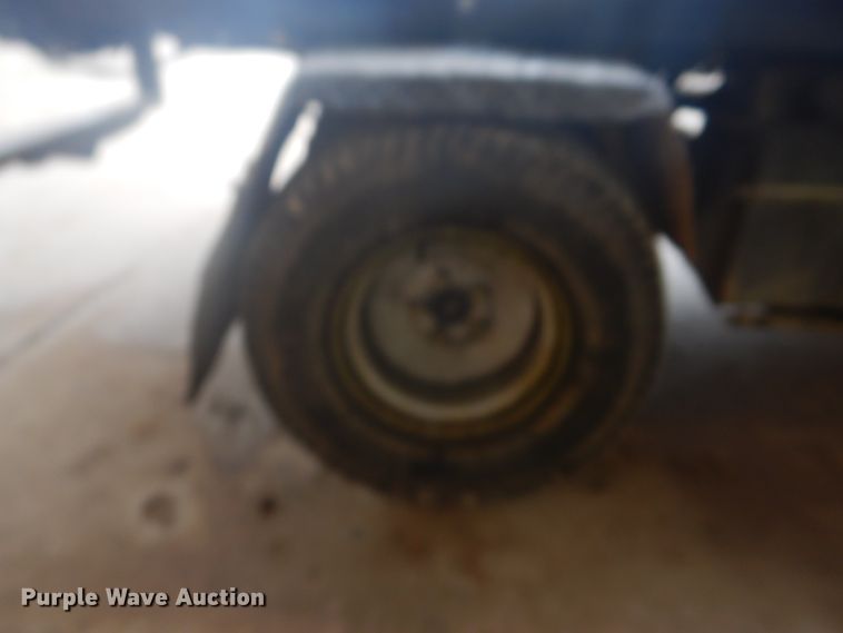 image for item GD9067 1999 Cushman Spraytek utility vehicle