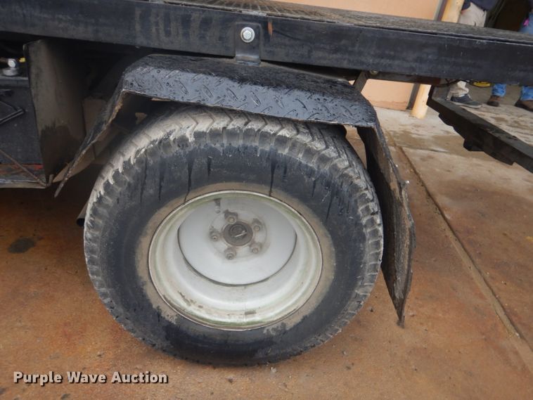 image for item GD9067 1999 Cushman Spraytek utility vehicle