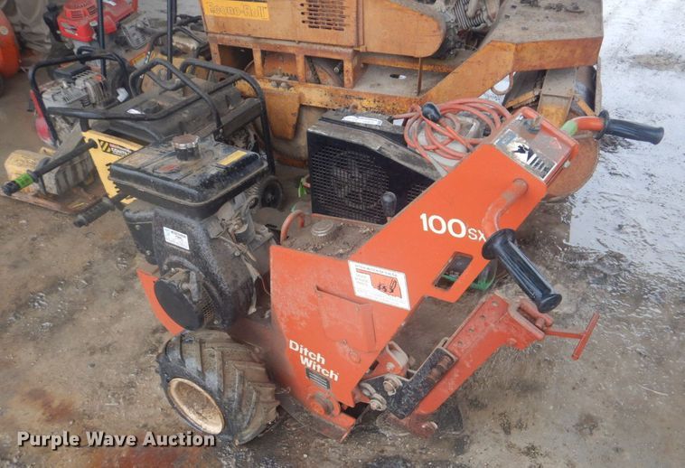 image for item GD9071 Ditch Witch 100SX vibratory cable plow