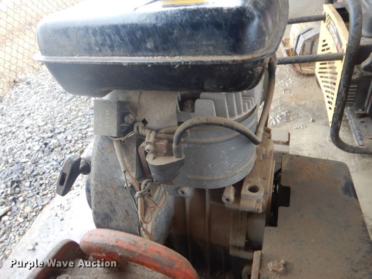 image for item GD9071 Ditch Witch 100SX vibratory cable plow