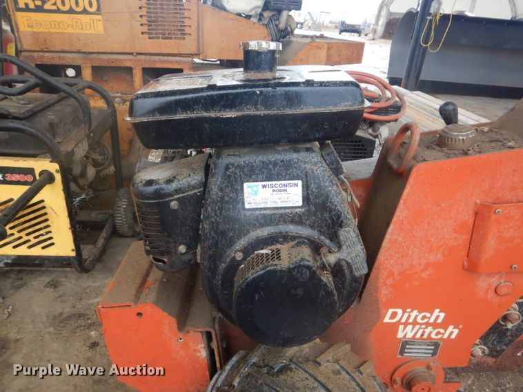 image for item GD9071 Ditch Witch 100SX vibratory cable plow