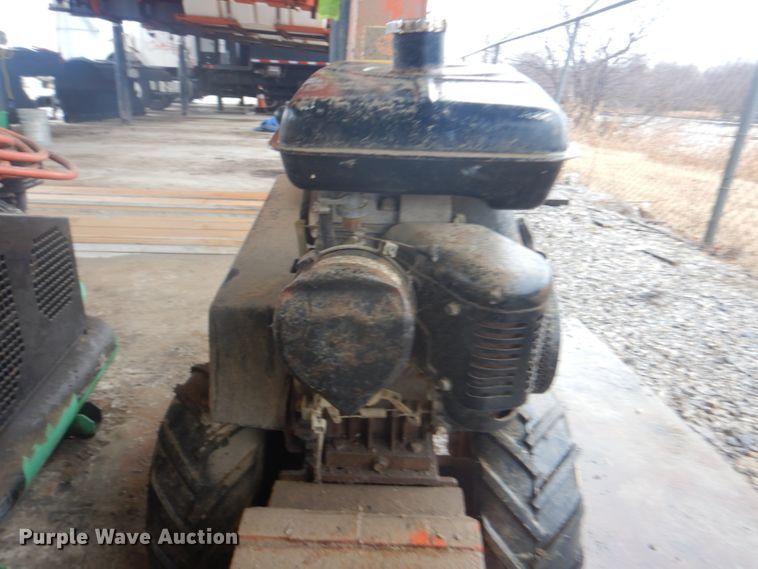 image for item GD9071 Ditch Witch 100SX vibratory cable plow