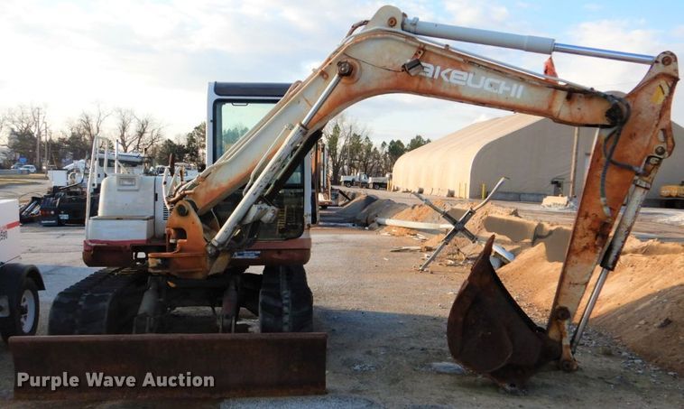 image for item GD9101 Takeuchi TB070 mini excavator