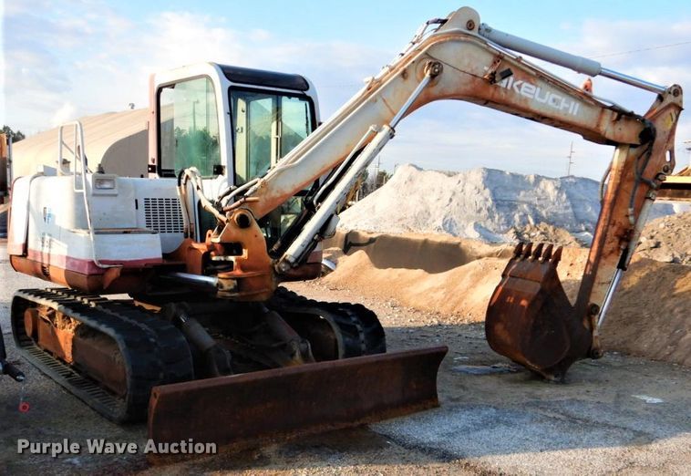 image for item GD9101 Takeuchi TB070 mini excavator