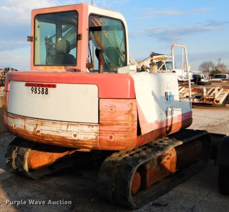 image for item GD9101 Takeuchi TB070 mini excavator