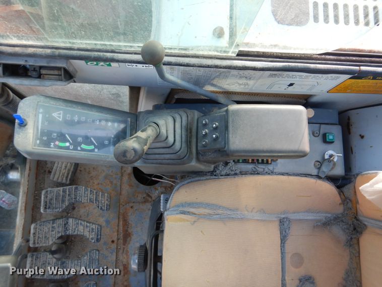 image for item GD9101 Takeuchi TB070 mini excavator