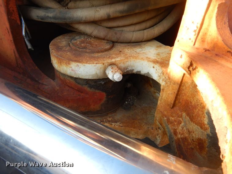 image for item GD9101 Takeuchi TB070 mini excavator