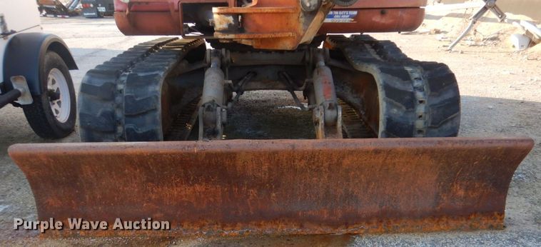 image for item GD9101 Takeuchi TB070 mini excavator