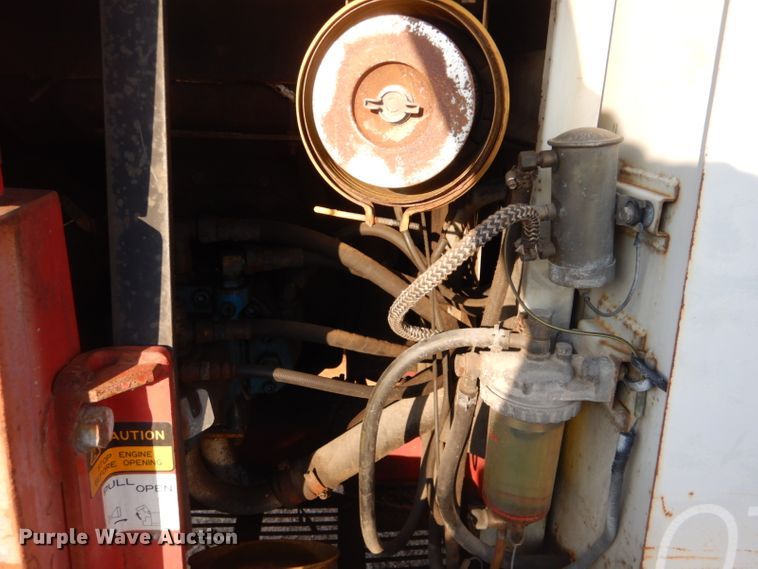 image for item GD9101 Takeuchi TB070 mini excavator