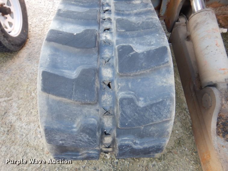 image for item GD9101 Takeuchi TB070 mini excavator