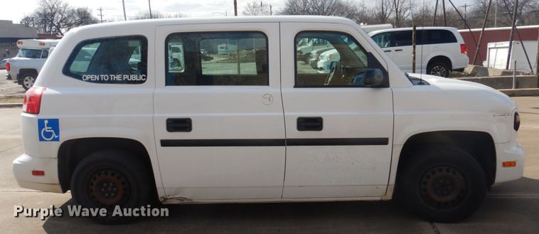 image for item GD9139 2012 VPG MV1CD SUV