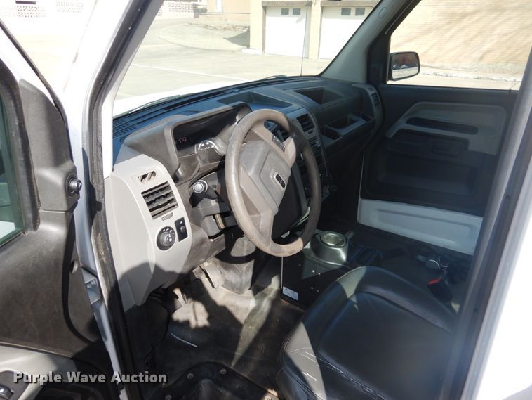 image for item GD9139 2012 VPG MV1CD SUV