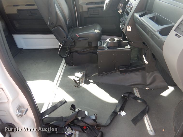 image for item GD9139 2012 VPG MV1CD SUV