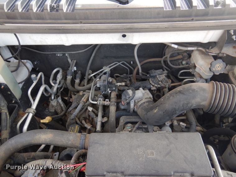 image for item GD9139 2012 VPG MV1CD SUV