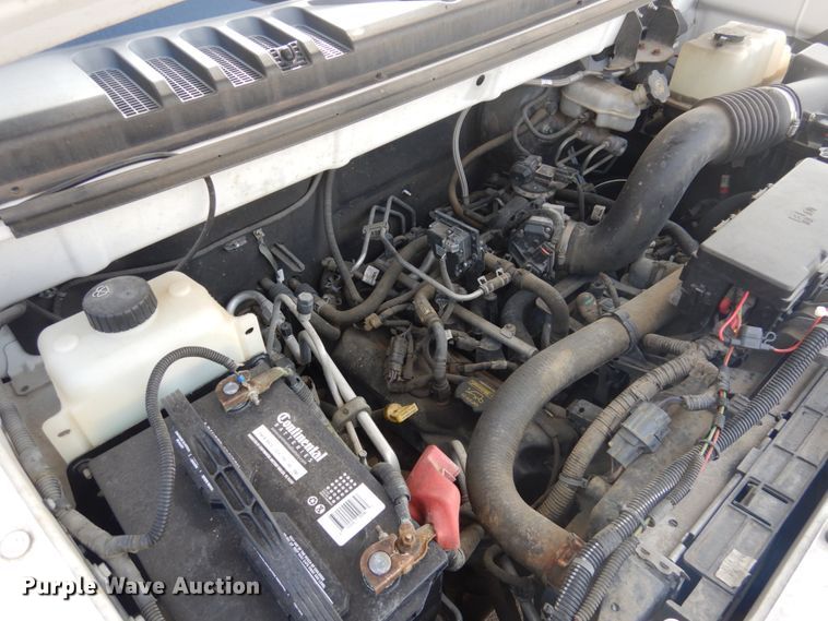 image for item GD9139 2012 VPG MV1CD SUV