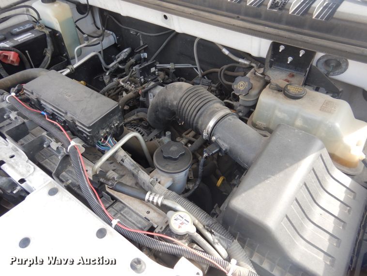 image for item GD9139 2012 VPG MV1CD SUV