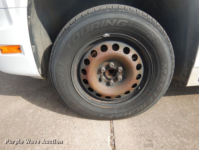 image for item GD9139 2012 VPG MV1CD SUV