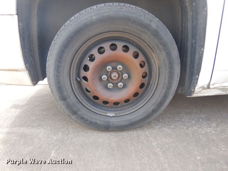 image for item GD9139 2012 VPG MV1CD SUV