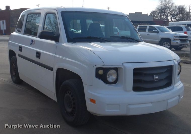 image for item GD9140 2012 VPG MV1CD SUV