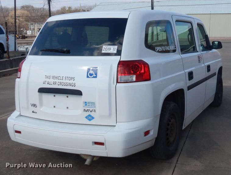 image for item GD9140 2012 VPG MV1CD SUV