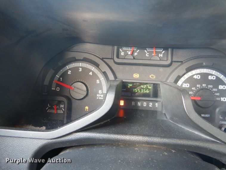 image for item GD9140 2012 VPG MV1CD SUV