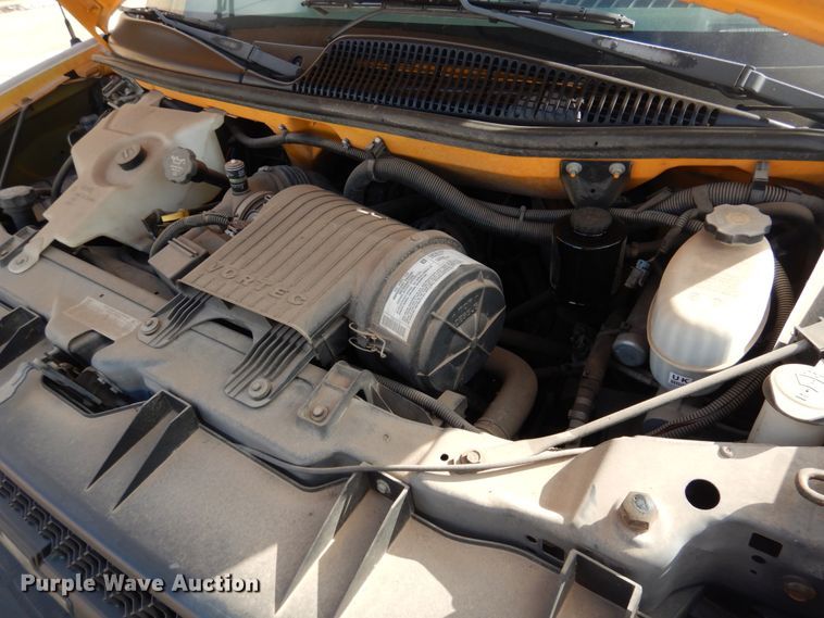 image for item GD9142 2004 Chevrolet Express G3500 school bus