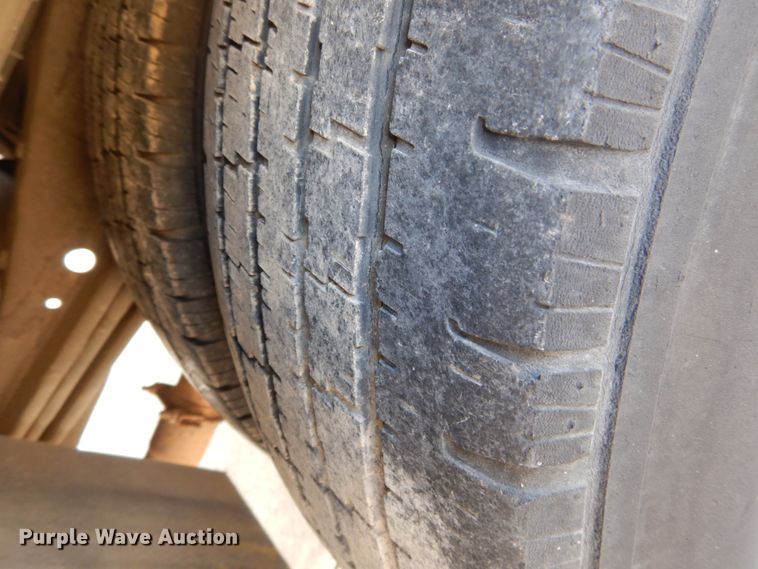 image for item GD9142 2004 Chevrolet Express G3500 school bus