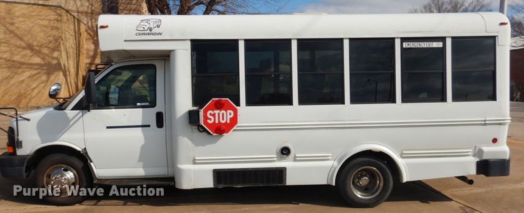 image for item GD9143 2005 Chevrolet Express G3500 school bus