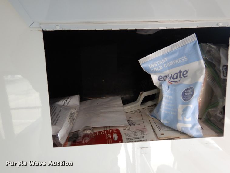 image for item GD9143 2005 Chevrolet Express G3500 school bus