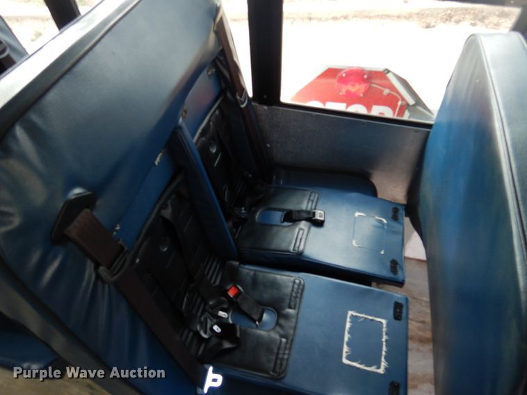 image for item GD9143 2005 Chevrolet Express G3500 school bus