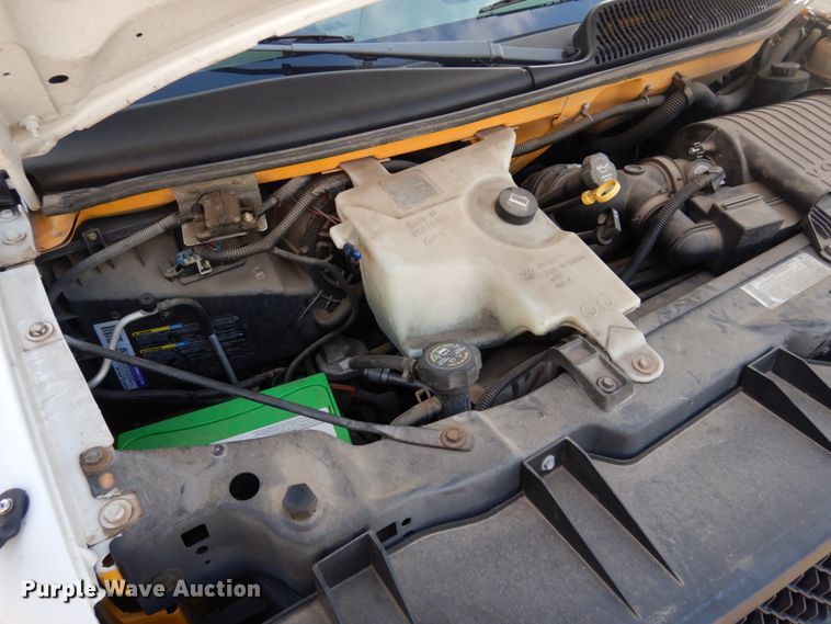 image for item GD9143 2005 Chevrolet Express G3500 school bus