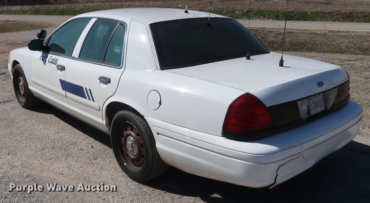 image for item GD9996 2006 Ford Crown Victoria Police Interceptor