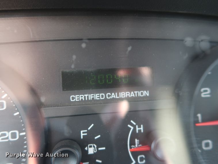 image for item GD9996 2006 Ford Crown Victoria Police Interceptor