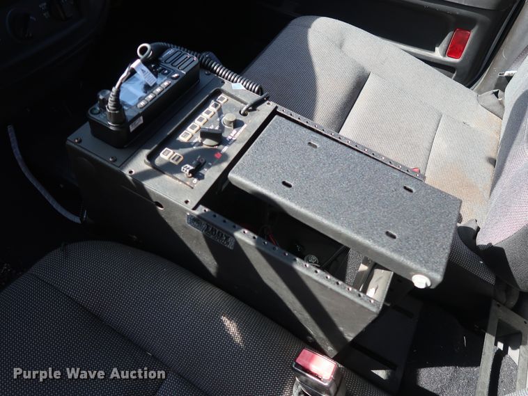 image for item GD9996 2006 Ford Crown Victoria Police Interceptor