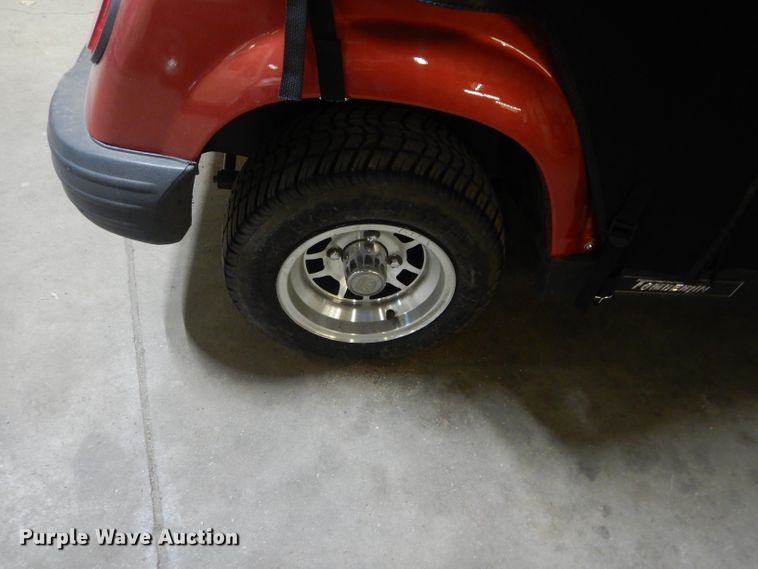 image for item GE9205 2009 Tomberlin golf cart