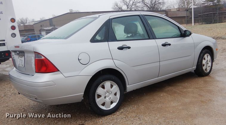 image for item GE9206 2007 Ford Focus