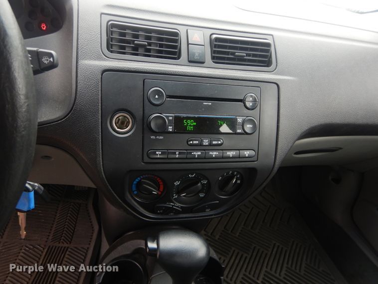 image for item GE9206 2007 Ford Focus