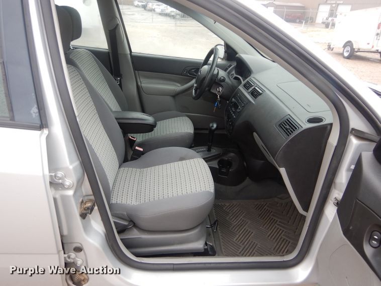 image for item GE9206 2007 Ford Focus