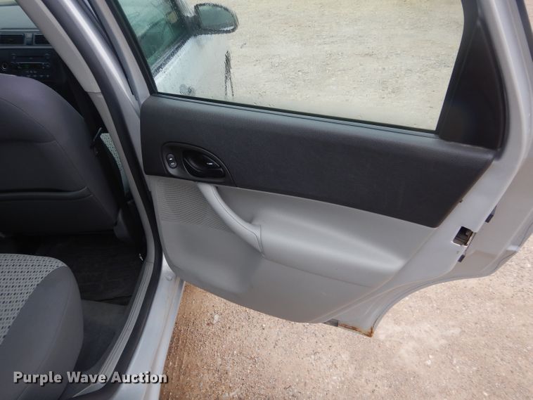 image for item GE9206 2007 Ford Focus