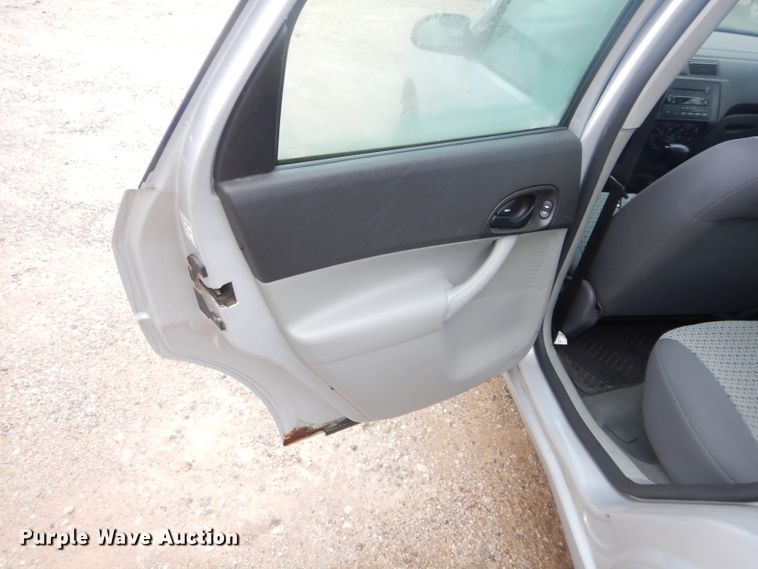 image for item GE9206 2007 Ford Focus