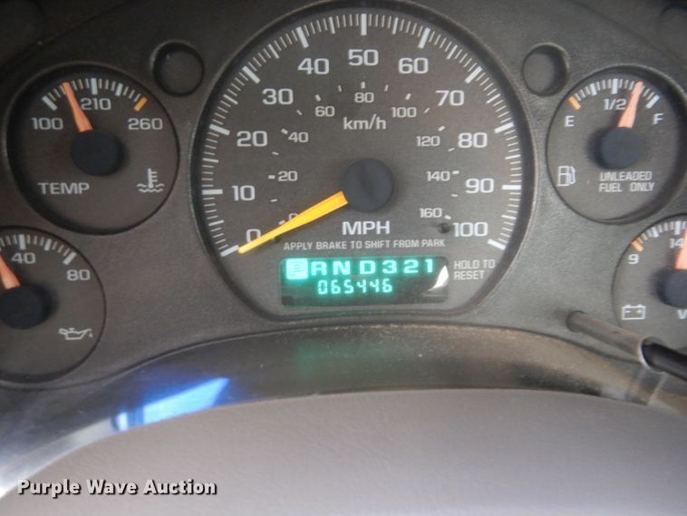 image for item GE9207 1998 Chevrolet S10 pickup truck